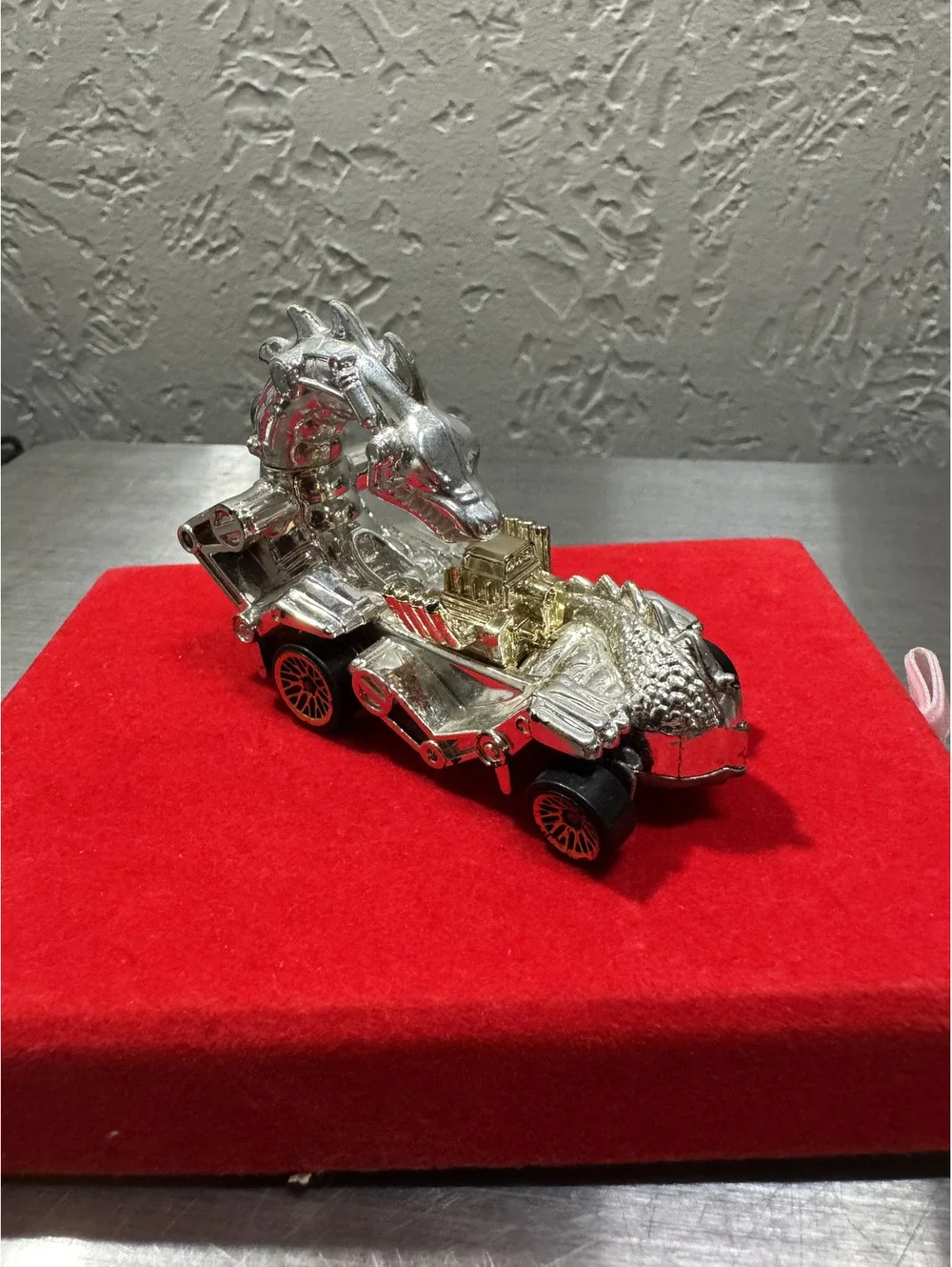 Vintage Hot Wheels Rodzilla Dragon Car Model 1987 Silver and Gold